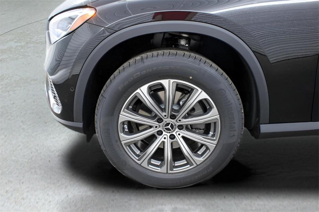 new 2025 Mercedes-Benz GLC 300 car, priced at $53,665