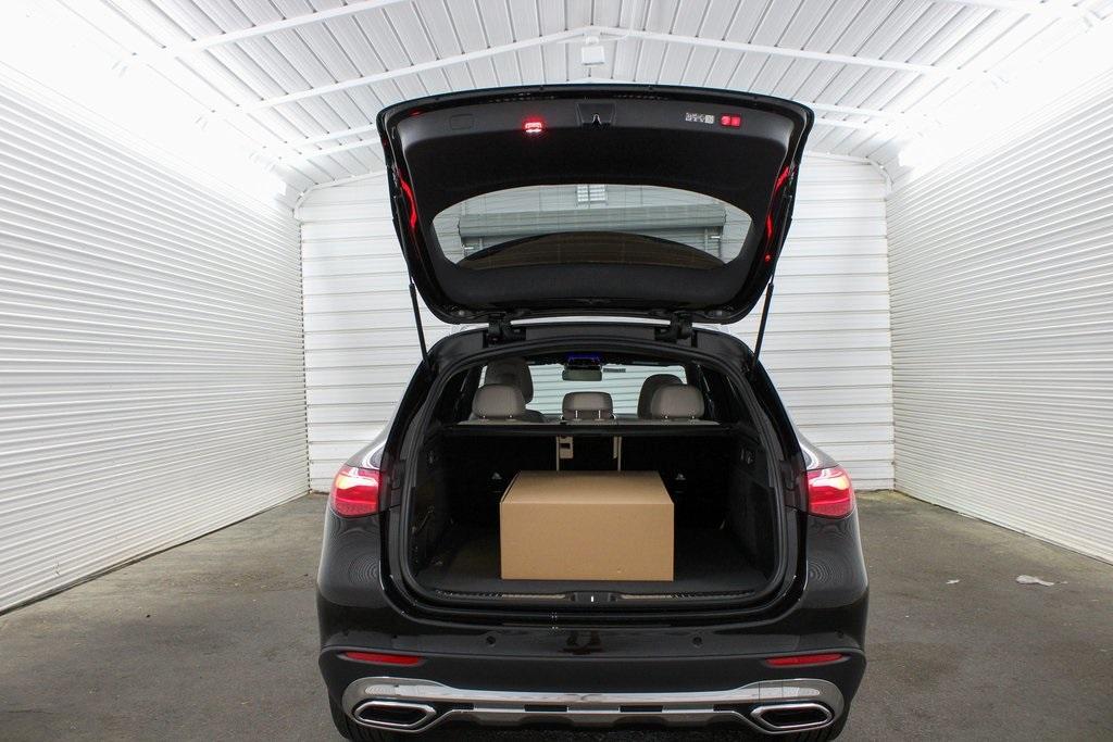 new 2025 Mercedes-Benz GLC 300 car, priced at $53,665