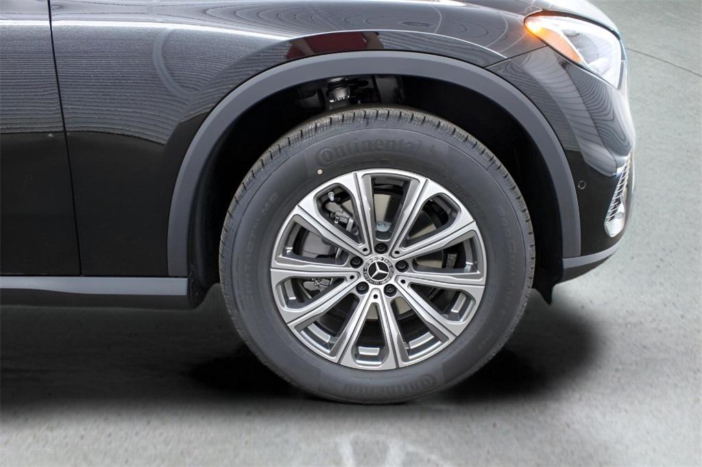 new 2025 Mercedes-Benz GLC 300 car, priced at $53,665