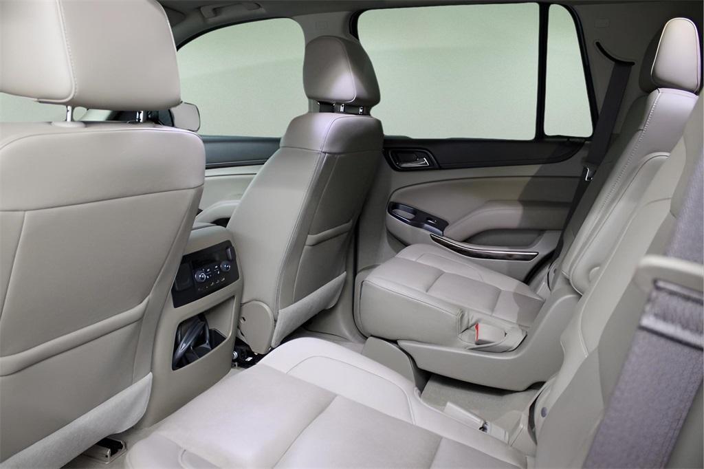 used 2020 GMC Yukon car, priced at $23,989