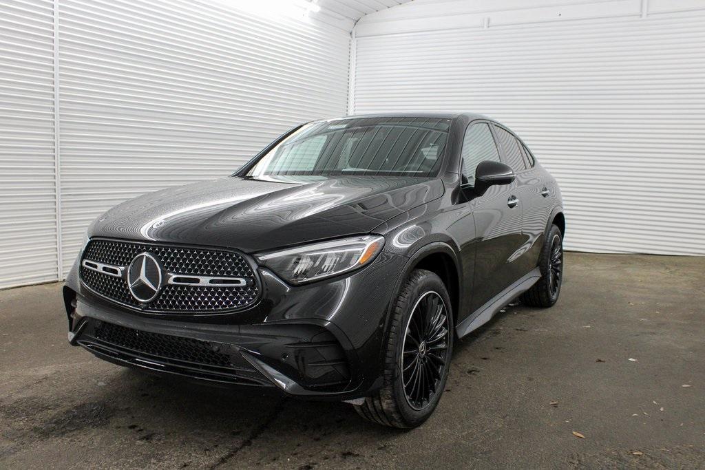 new 2025 Mercedes-Benz GLC 300 car, priced at $67,245