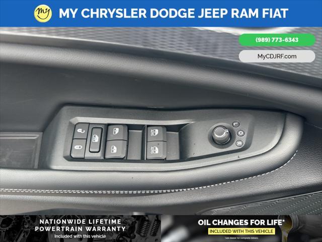 new 2025 Jeep Grand Cherokee car, priced at $42,797
