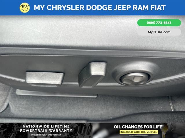 new 2025 Jeep Grand Cherokee car, priced at $42,797