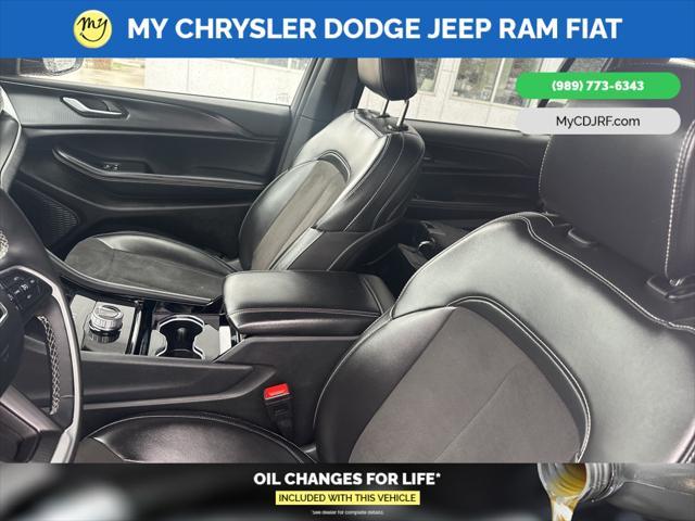 used 2023 Jeep Grand Cherokee L car, priced at $31,184