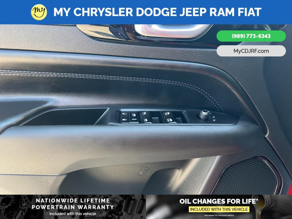 new 2025 Jeep Compass car, priced at $37,623