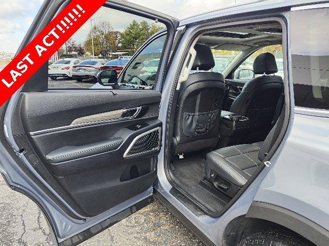 used 2022 Kia Telluride car, priced at $31,000