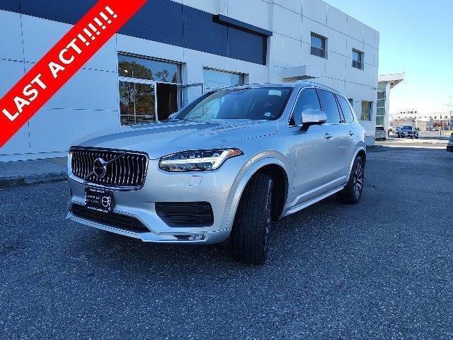 used 2022 Volvo XC90 car, priced at $28,995