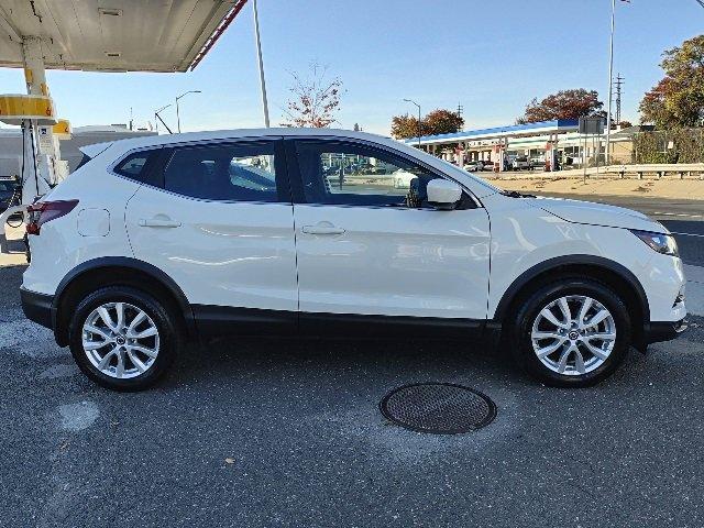 used 2021 Nissan Rogue Sport car, priced at $17,500