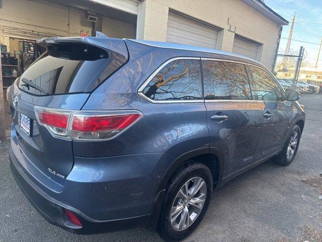 used 2015 Toyota Highlander car, priced at $16,000