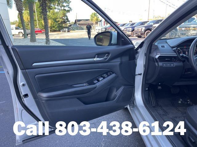 used 2023 Nissan Altima car, priced at $19,999