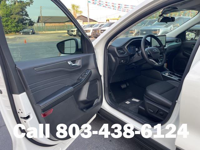 new 2025 Ford Escape PHEV car, priced at $34,403
