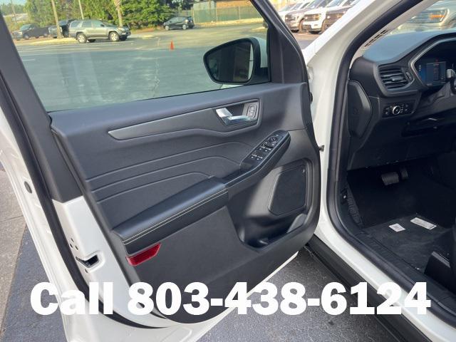 new 2025 Ford Escape PHEV car, priced at $34,403