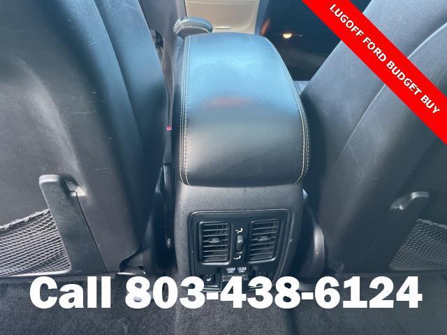 used 2015 Jeep Grand Cherokee car, priced at $10,999