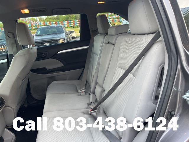 used 2015 Toyota Highlander car, priced at $12,999