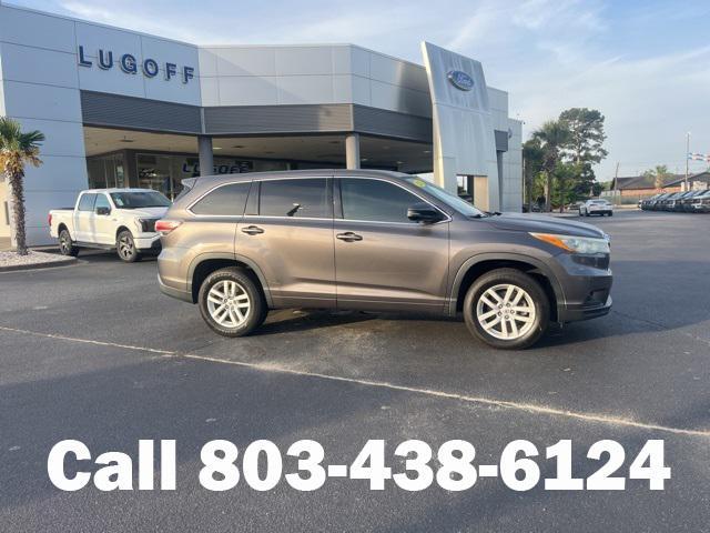 used 2015 Toyota Highlander car, priced at $12,999