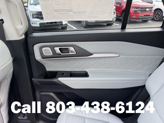 new 2025 Ford Explorer car, priced at $57,738