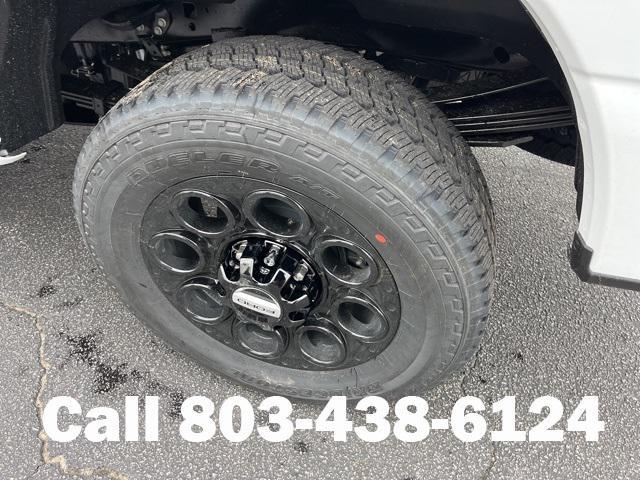 new 2025 Ford F-250 car, priced at $89,325