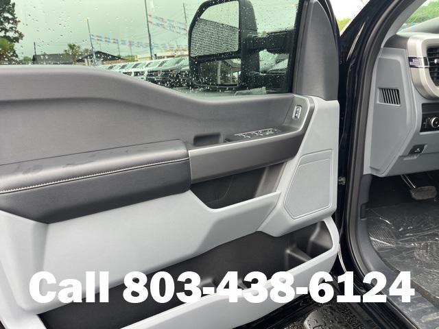 new 2025 Ford F-250 car, priced at $57,555