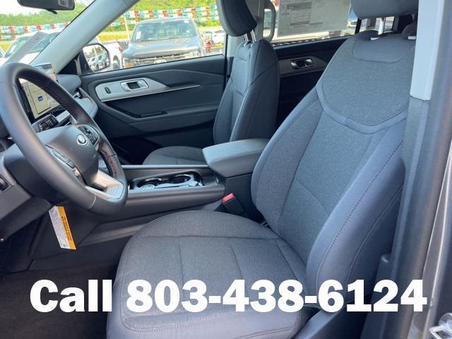 new 2025 Ford Explorer car, priced at $40,956