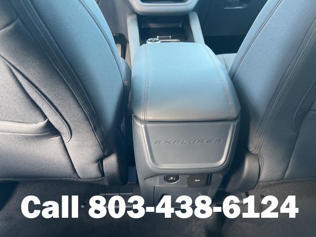 new 2025 Ford Explorer car, priced at $40,956
