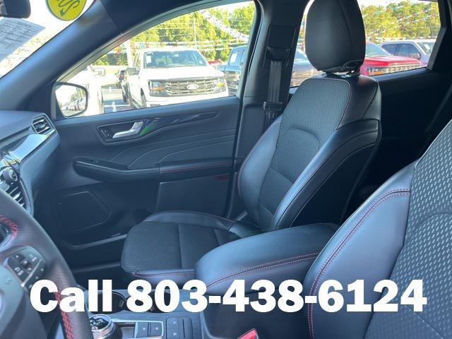 used 2025 Ford Escape car, priced at $25,999