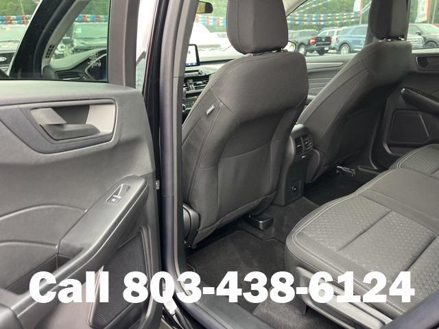 new 2025 Ford Escape car, priced at $25,037