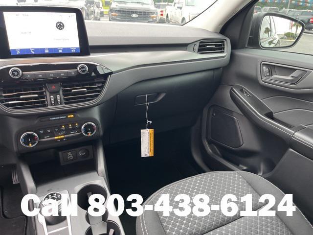 new 2025 Ford Escape car, priced at $25,037