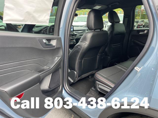 new 2025 Ford Escape car, priced at $32,070