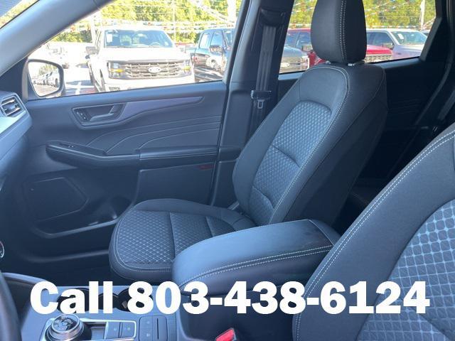 new 2025 Ford Escape car, priced at $25,718