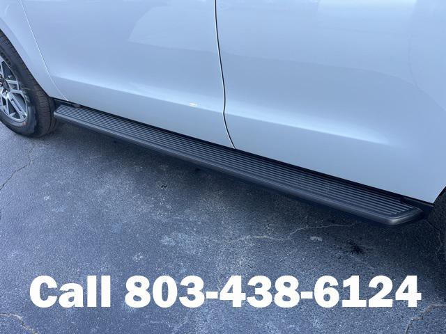 new 2025 Ford Expedition car, priced at $69,345