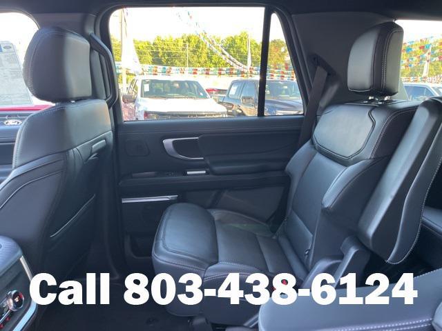 new 2025 Ford Expedition car, priced at $83,990