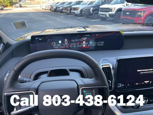 new 2025 Ford Expedition car, priced at $83,990