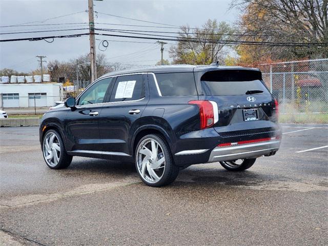 used 2024 Hyundai Palisade car, priced at $46,995