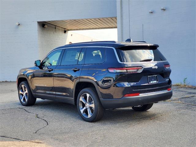 new 2024 Jeep Grand Cherokee L car, priced at $44,667