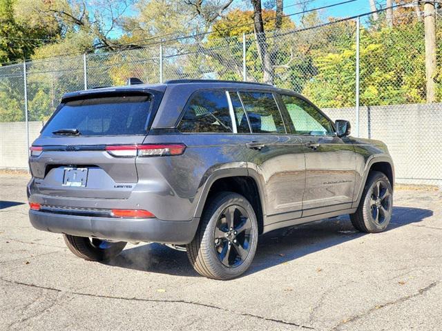 new 2024 Jeep Grand Cherokee car, priced at $45,189