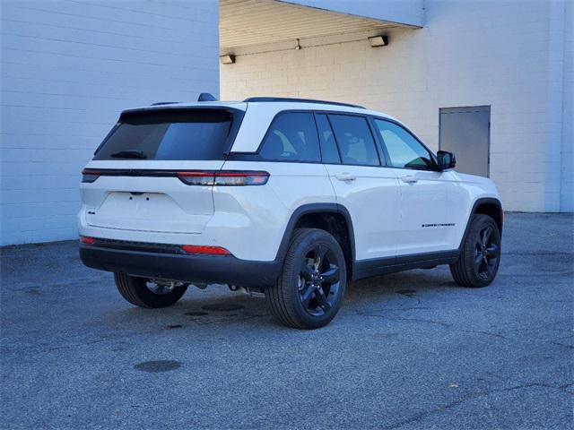 new 2024 Jeep Grand Cherokee car, priced at $41,850