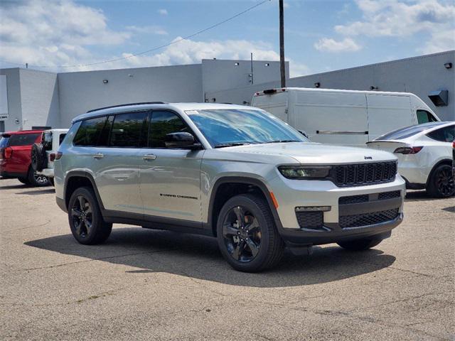 new 2024 Jeep Grand Cherokee L car, priced at $44,752