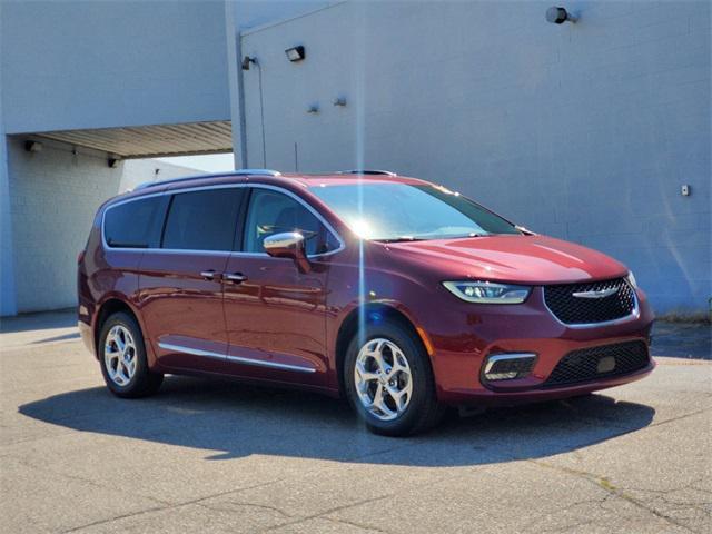 used 2021 Chrysler Pacifica car, priced at $31,995