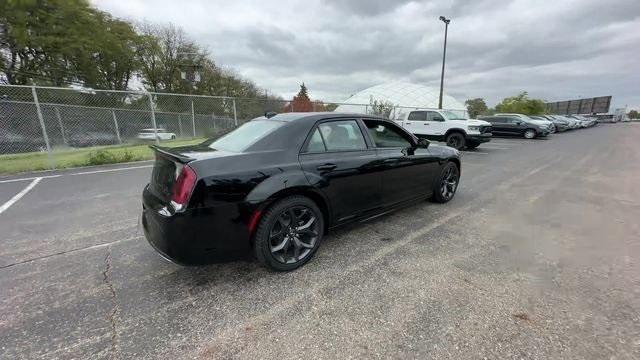 new 2023 Chrysler 300 car, priced at $45,088