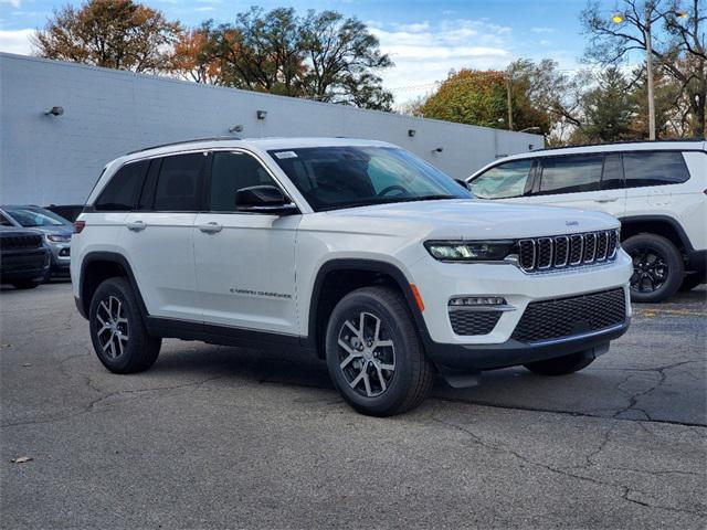 new 2024 Jeep Grand Cherokee car, priced at $37,200