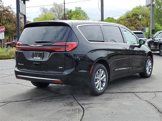 new 2024 Chrysler Pacifica car, priced at $43,796