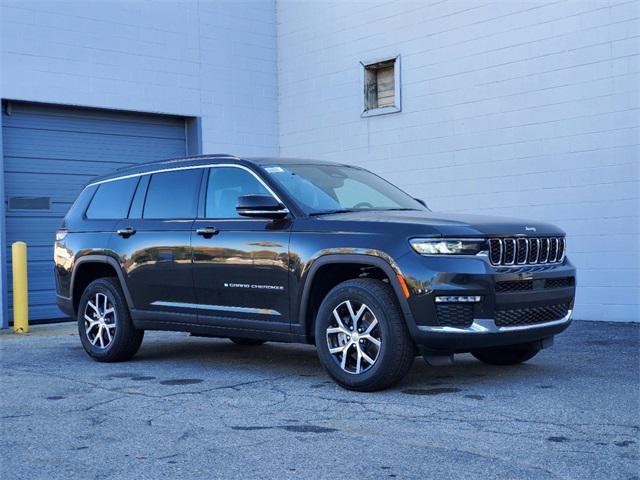 new 2024 Jeep Grand Cherokee L car, priced at $41,571