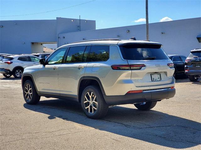 new 2024 Jeep Grand Cherokee L car, priced at $41,571