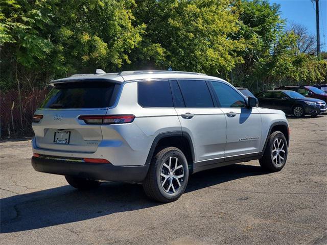 new 2024 Jeep Grand Cherokee L car, priced at $41,571