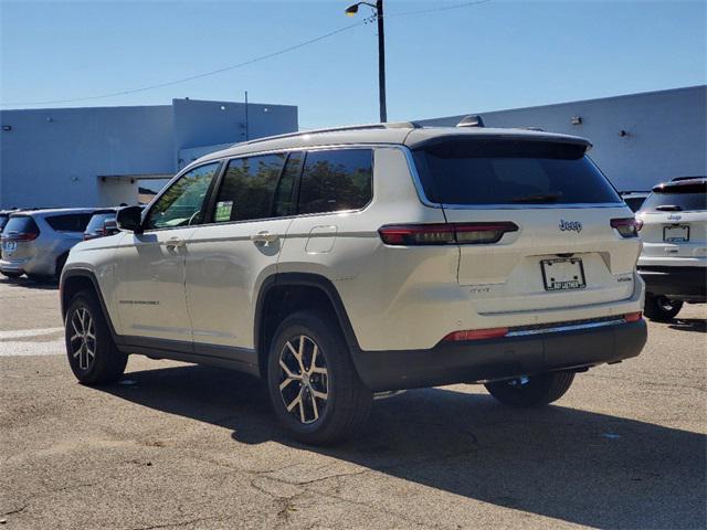 new 2024 Jeep Grand Cherokee L car, priced at $41,062