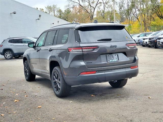 new 2024 Jeep Grand Cherokee L car, priced at $39,608