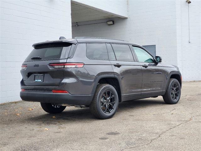 new 2024 Jeep Grand Cherokee L car, priced at $39,608