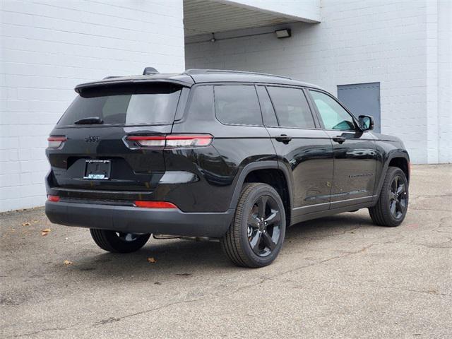 new 2024 Jeep Grand Cherokee L car, priced at $42,014