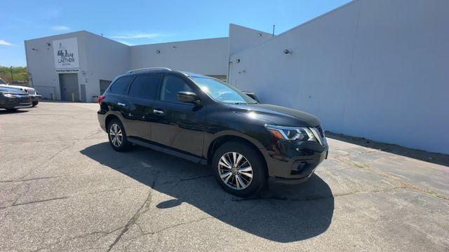 used 2020 Nissan Pathfinder car, priced at $19,561