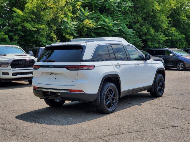 used 2023 Jeep Grand Cherokee car, priced at $32,495